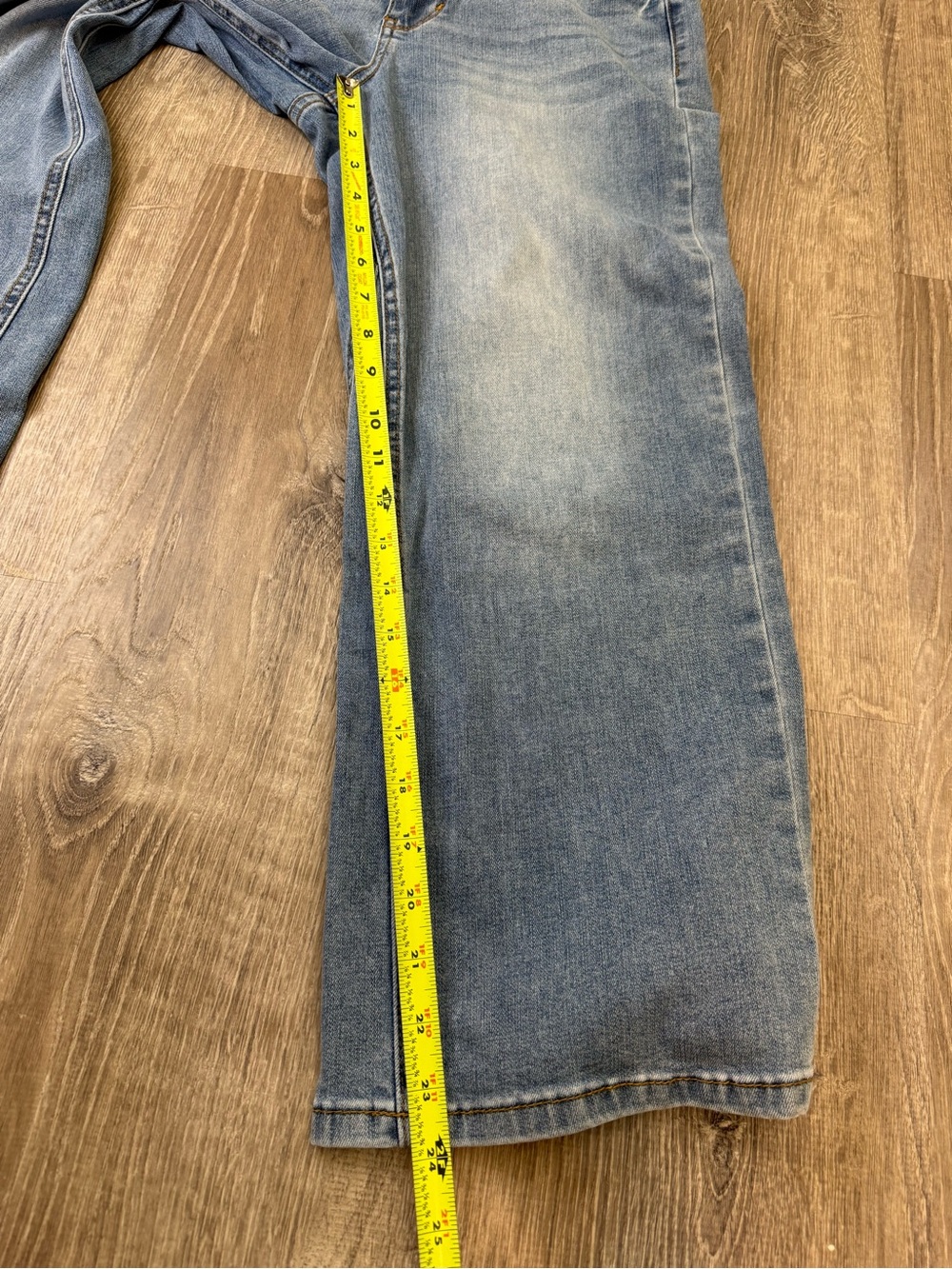 Judy Blue Cool Runnings Wide Leg Crop Jeans Size 5/27 - Picture 7 of 10